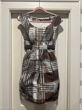Mint Brown & White Geometric Cap-Sleeve Mini Dress